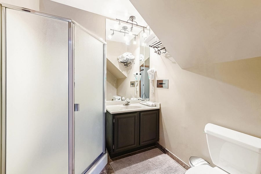 Furnished Finder property 1050132_1 photo 14