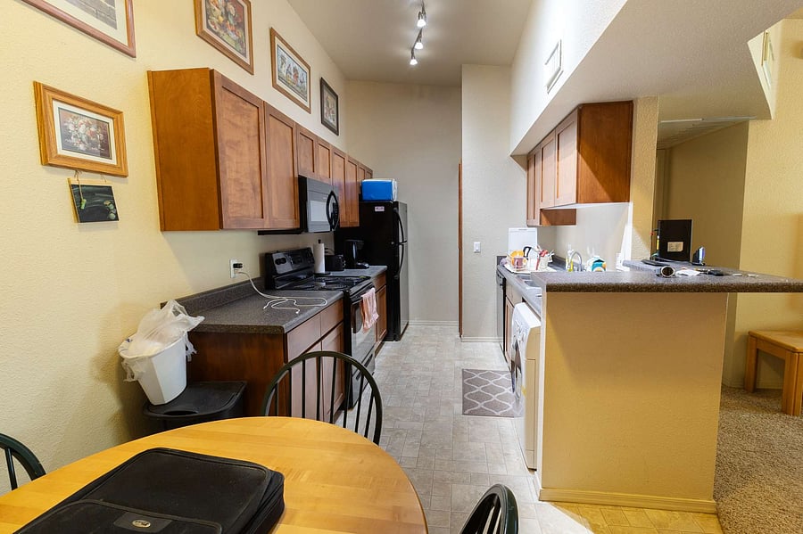 Furnished Finder property 1050133_1 photo 3
