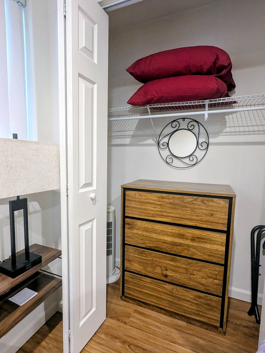 Furnished Finder property 1050166_1 photo 15