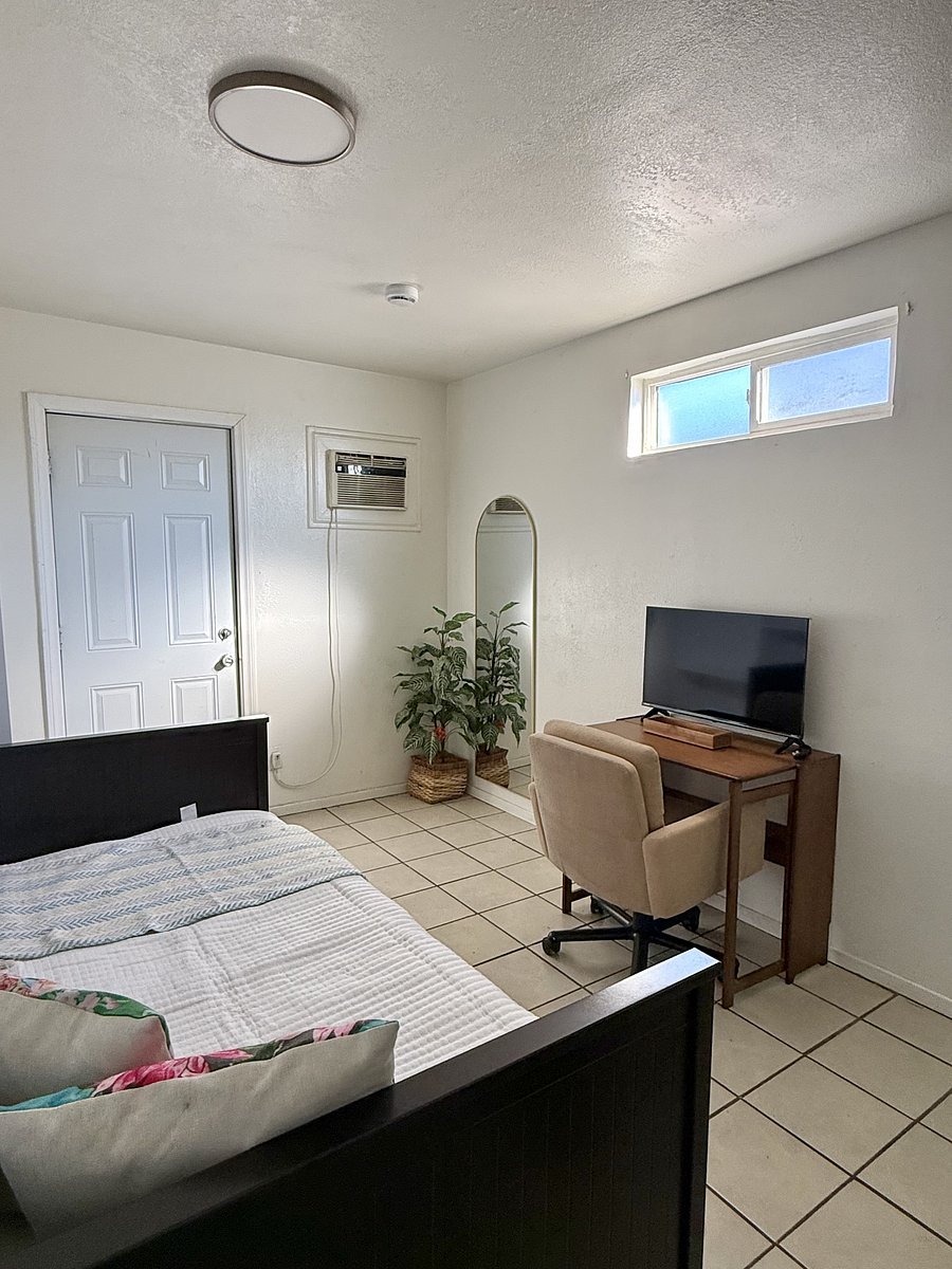 Furnished Finder property 1050167_1 photo 2