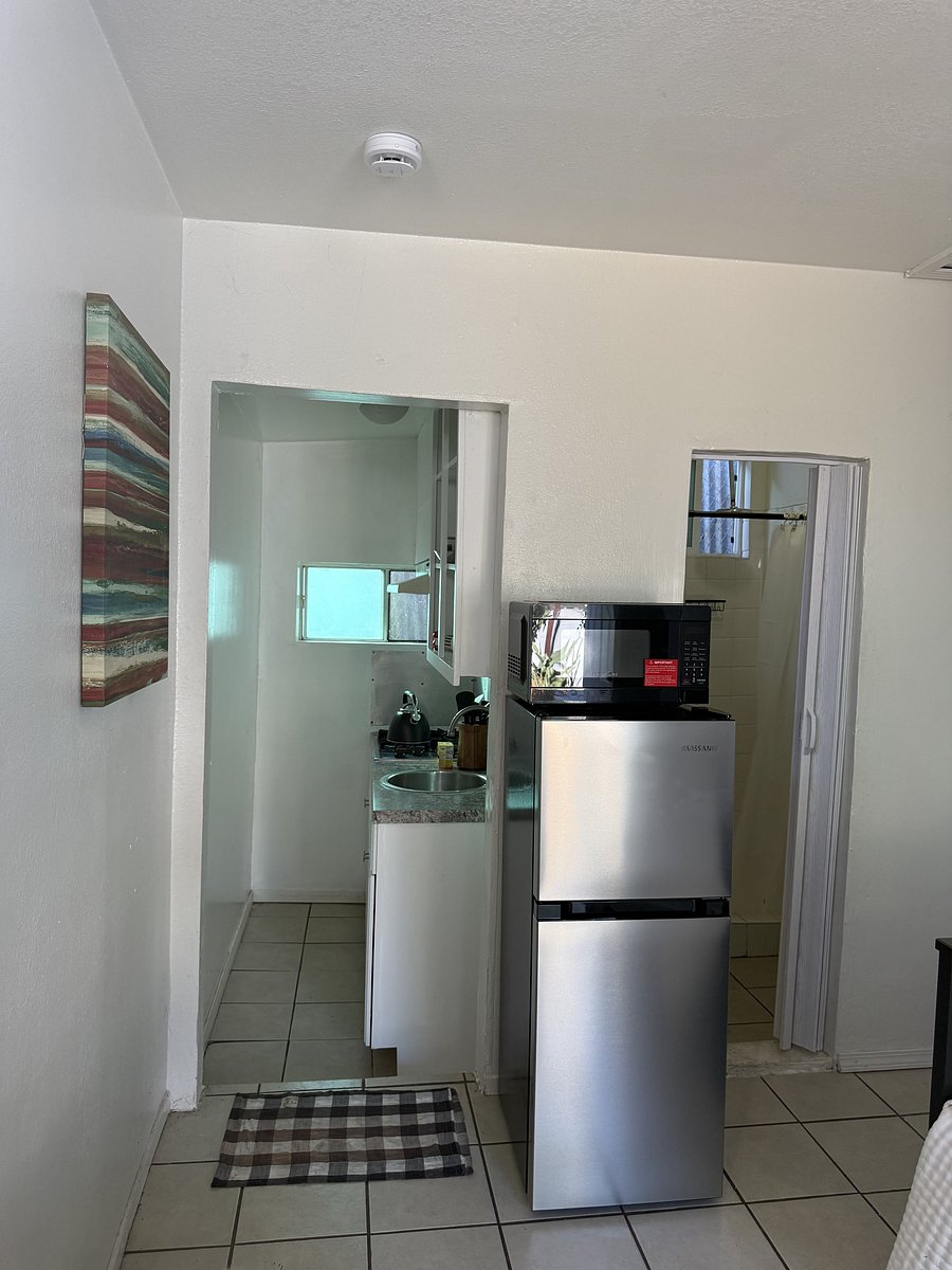 Furnished Finder property 1050167_1 photo 4