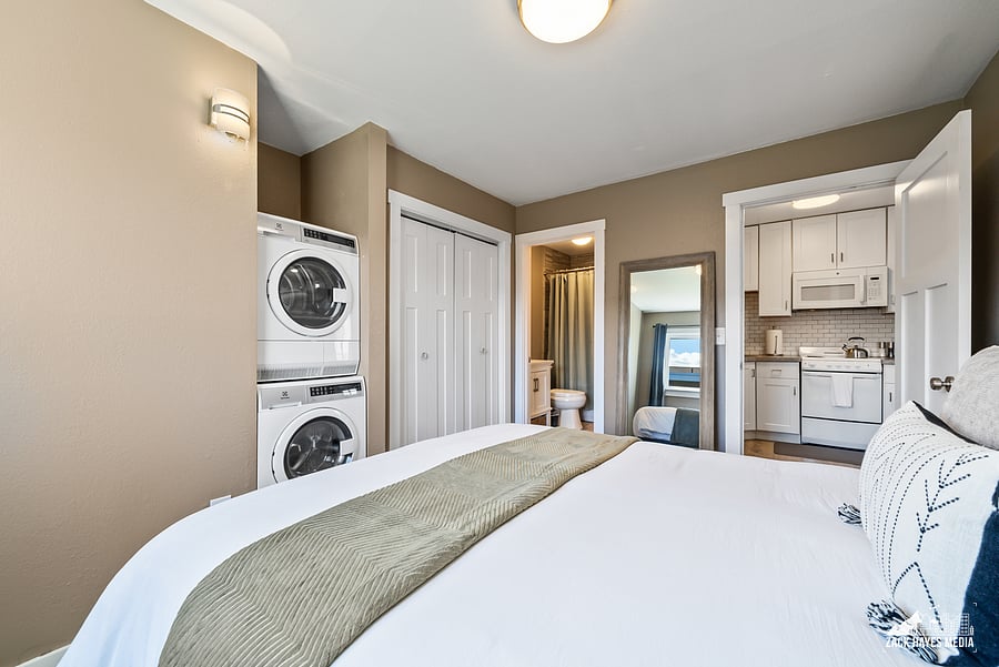 Furnished Finder property 1050175_1 photo 18
