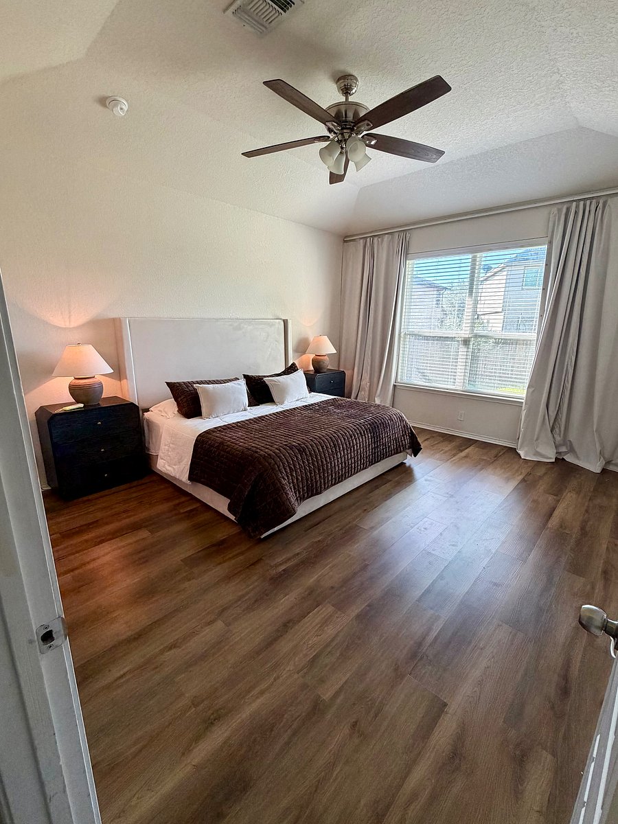 Furnished Finder property 1050192_1 photo 14