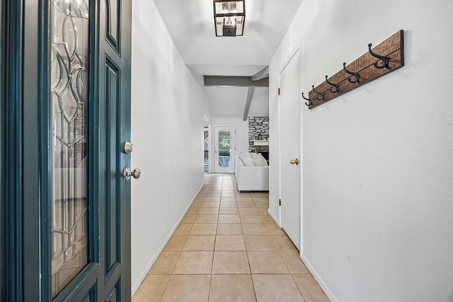 Furnished Finder property 1050207_1 photo 16