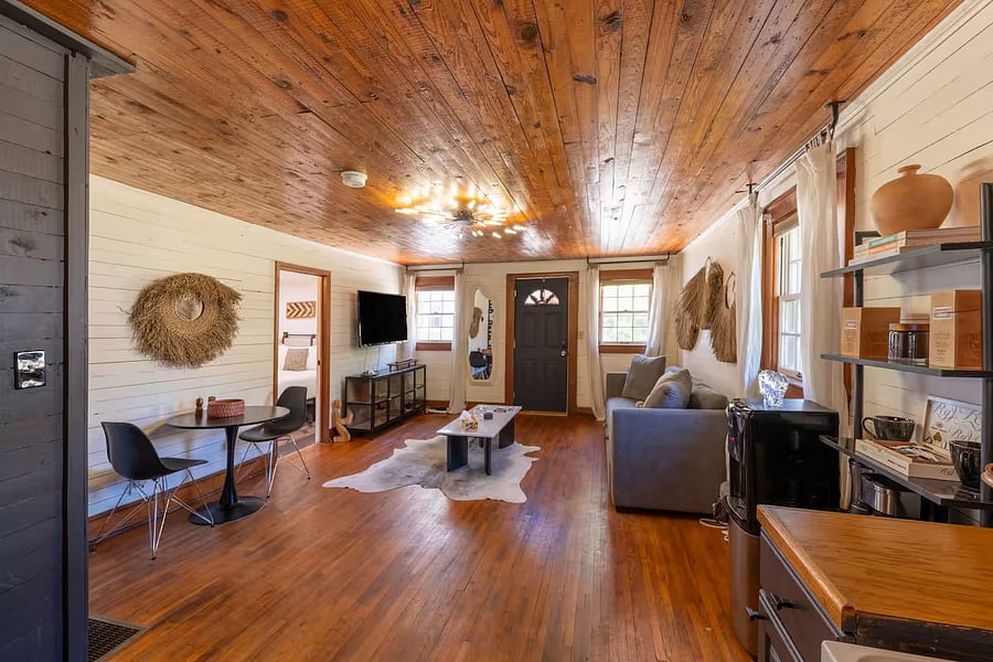 Furnished Finder property 1050208_1 photo 11