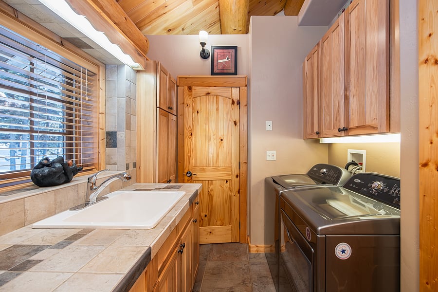 Furnished Finder property 1050224_1 photo 11
