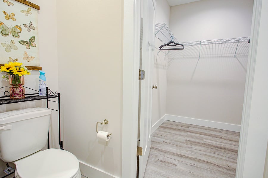 Furnished Finder property 1050252_1 photo 16