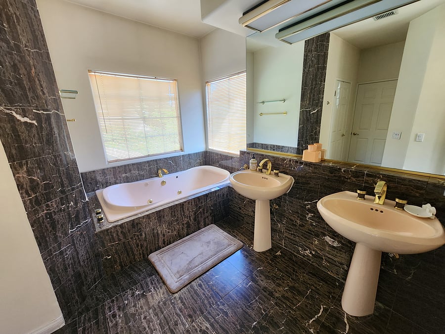 Furnished Finder property 1050253_1 photo 10