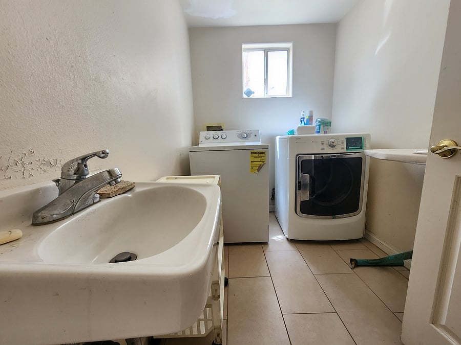 Furnished Finder property 1050253_1 photo 27