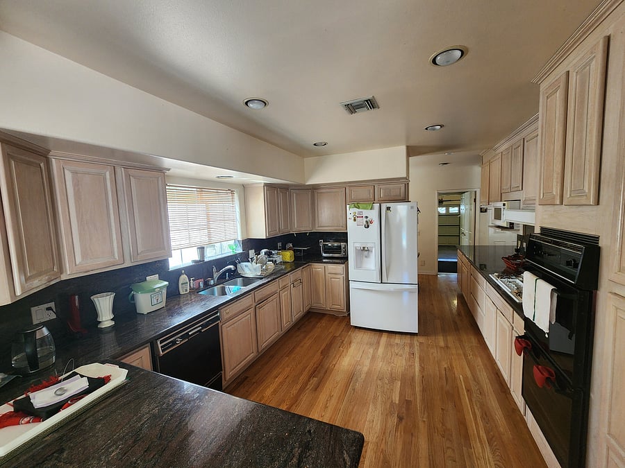 Furnished Finder property 1050253_1 photo 29