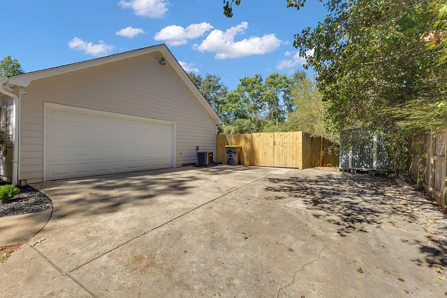 Furnished Finder property 1050256_1 photo 46