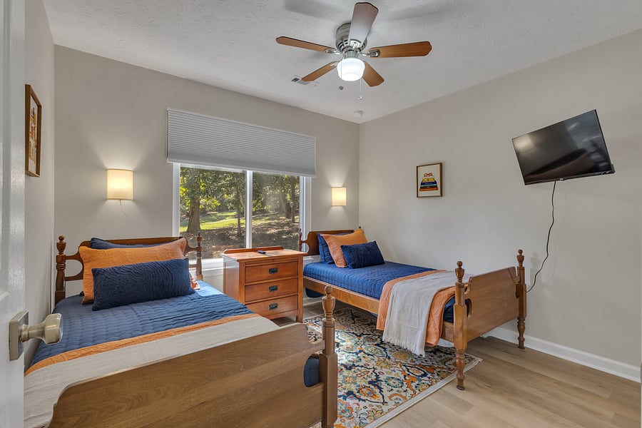 Furnished Finder property 1050256_1 photo 36