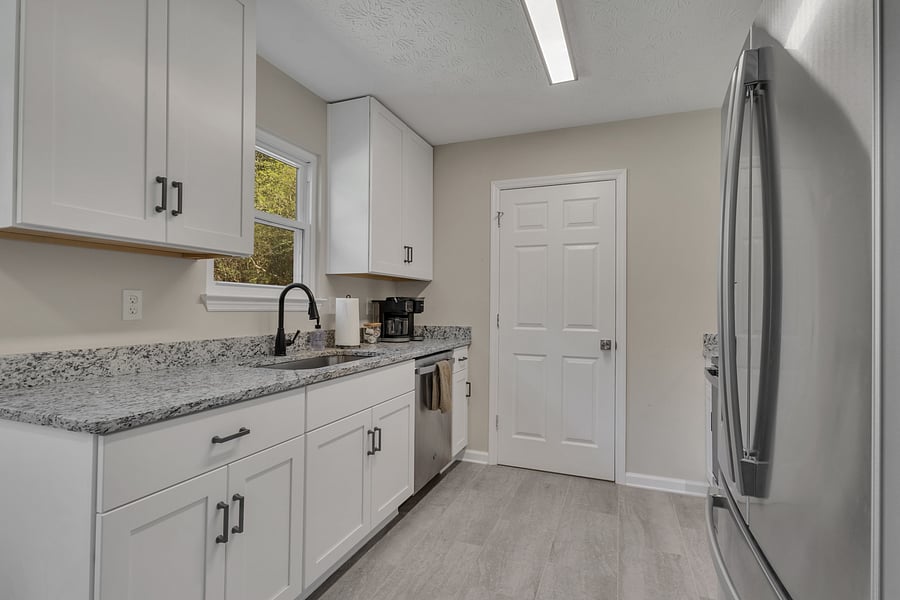 Furnished Finder property 1050256_1 photo 17