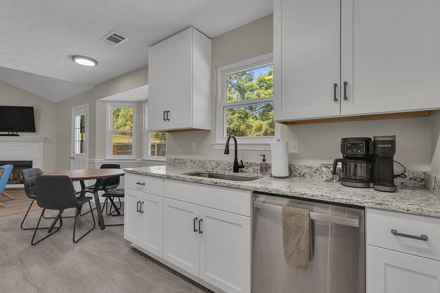 Furnished Finder property 1050256_1 photo 21