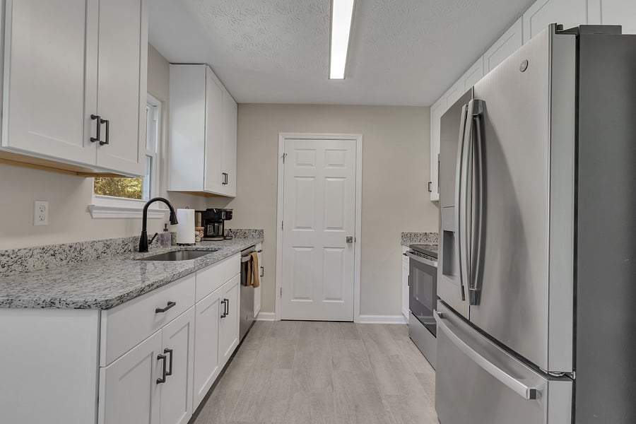 Furnished Finder property 1050256_1 photo 18