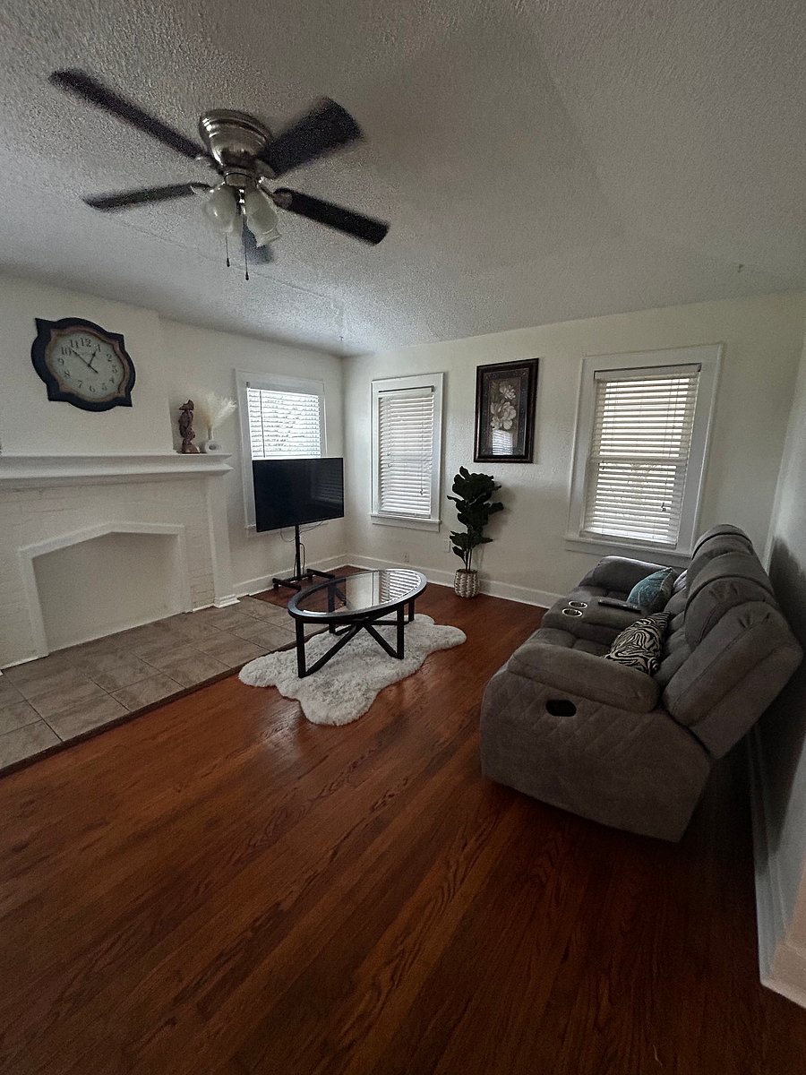 Furnished Finder property 1050262_1 photo 12