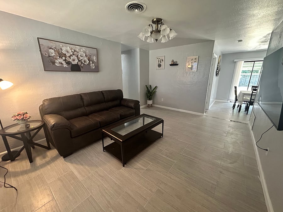Furnished Finder property 1050263_1 photo 25