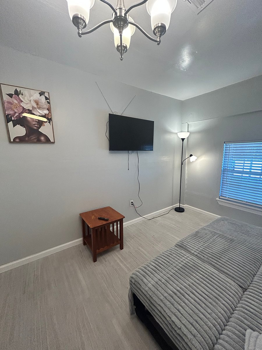 Furnished Finder property 1050263_1 photo 29