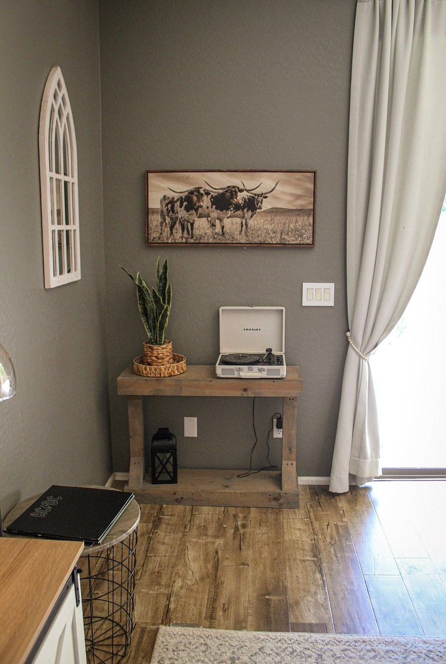 Furnished Finder property 1050265_1 photo 3