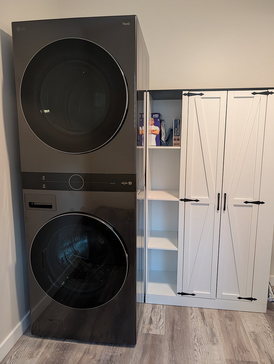 Laundry inside bonus room