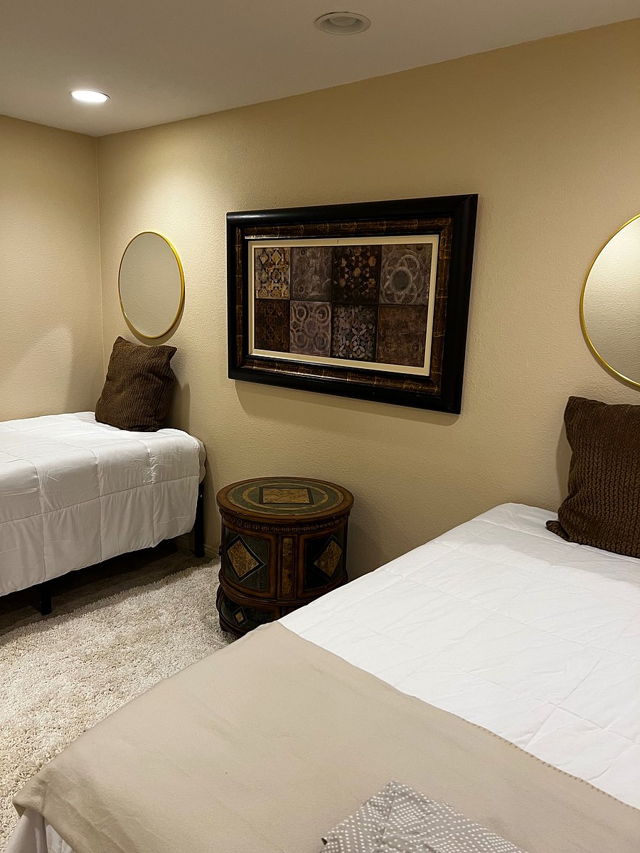 Furnished Finder property 1050277_1 photo 12