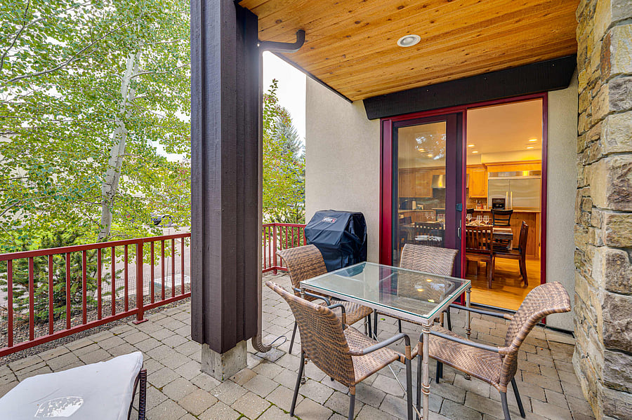 Furnished Finder property 1050279_1 photo 27