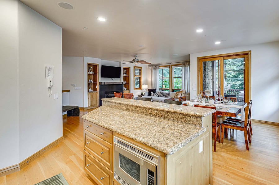Furnished Finder property 1050279_1 photo 8