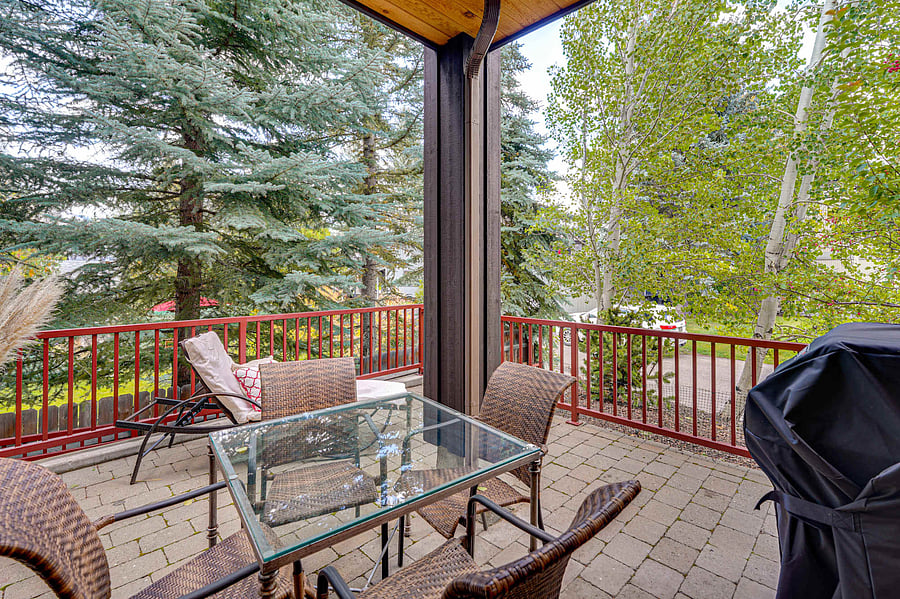 Furnished Finder property 1050279_1 photo 3
