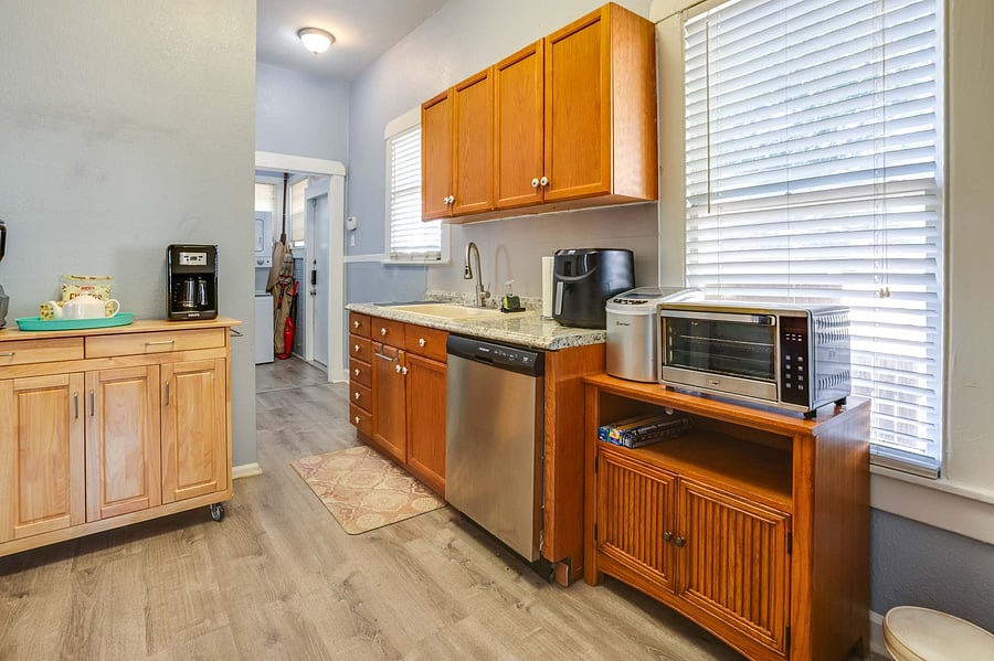 Furnished Finder property 1050280_1 photo 3