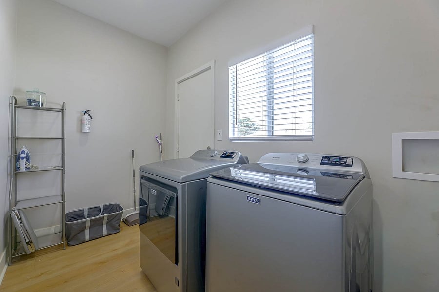 Furnished Finder property 1050284_1 photo 25