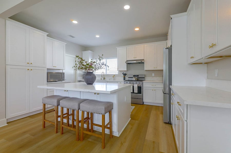 Furnished Finder property 1050284_1 photo 3