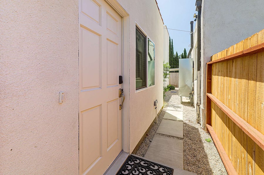 Furnished Finder property 1050288_1 photo 19