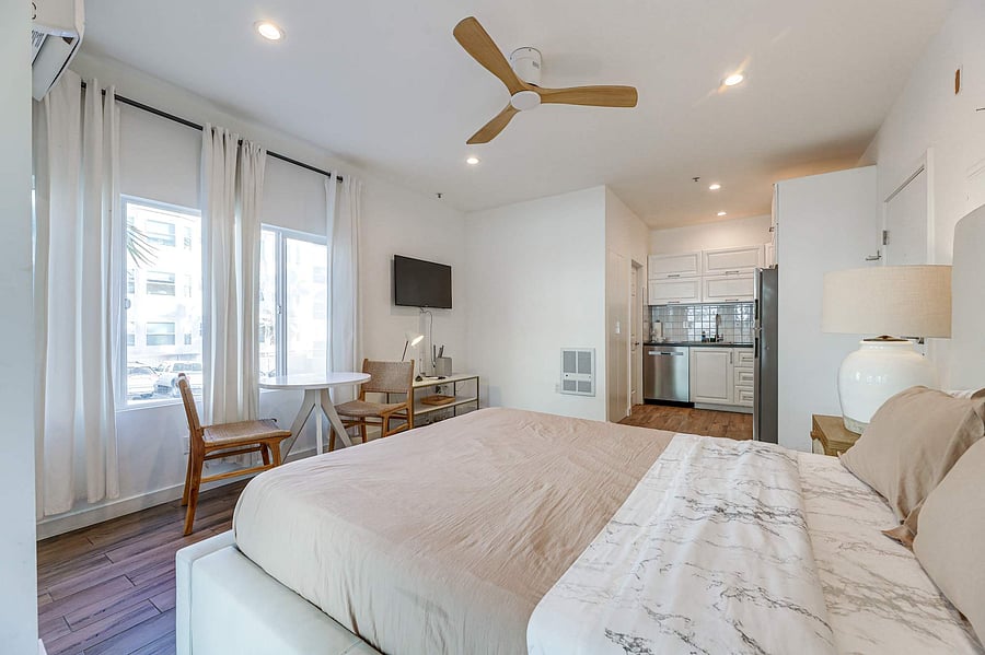 Furnished Finder property 1050298_1 photo 14