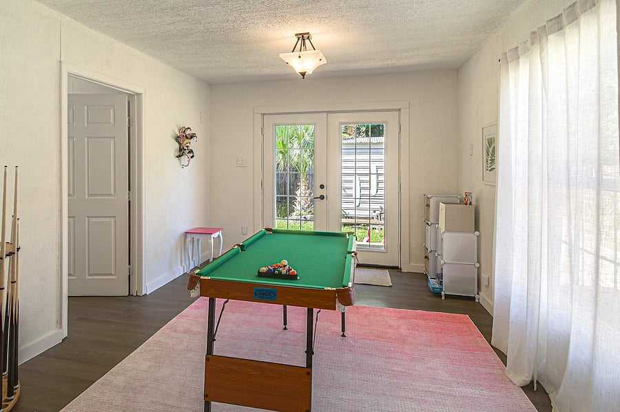 Furnished Finder property 1050312_1 photo 11