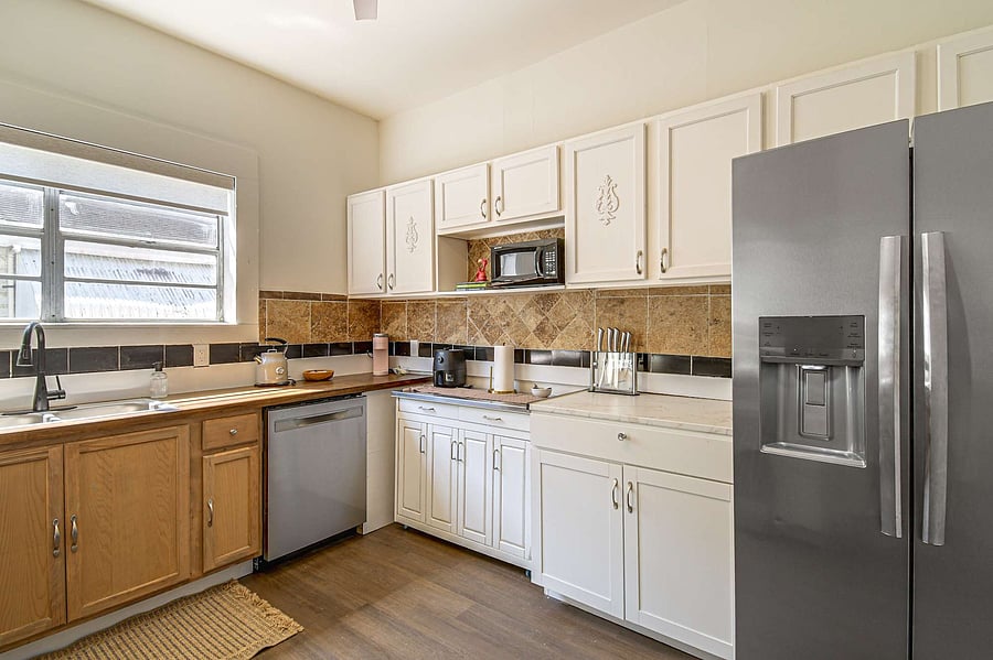 Furnished Finder property 1050312_1 photo 3