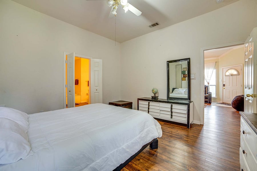 Furnished Finder property 1050321_1 photo 13