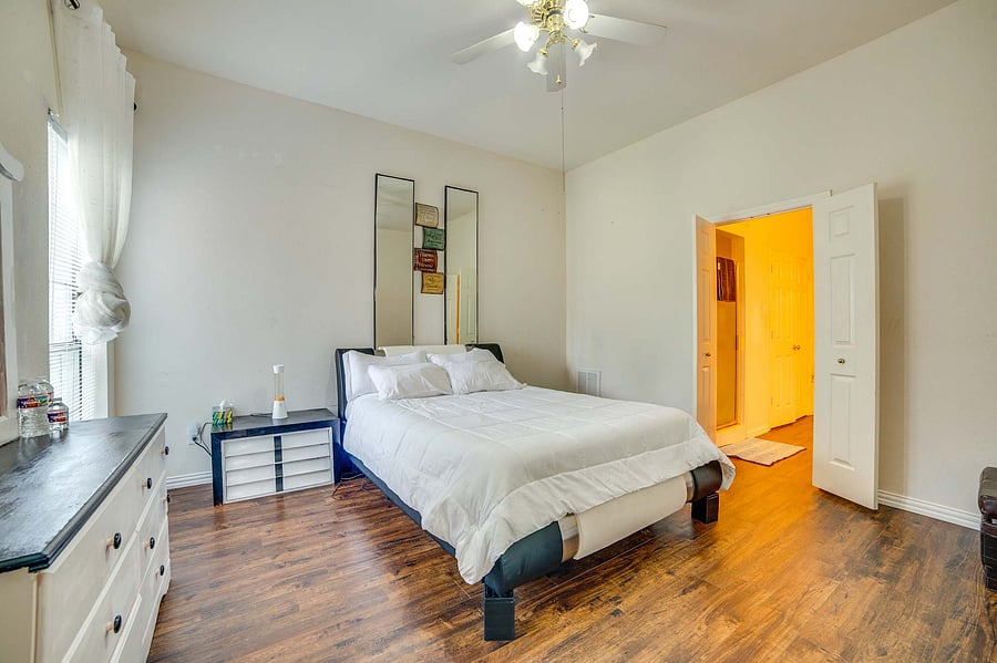 Furnished Finder property 1050321_1 photo 12