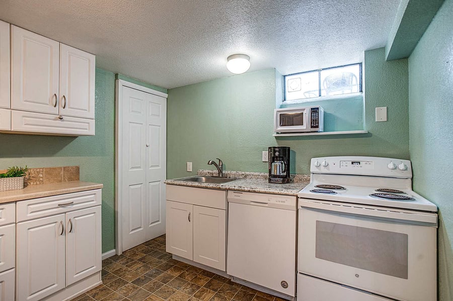 Furnished Finder property 1050331_1 photo 21
