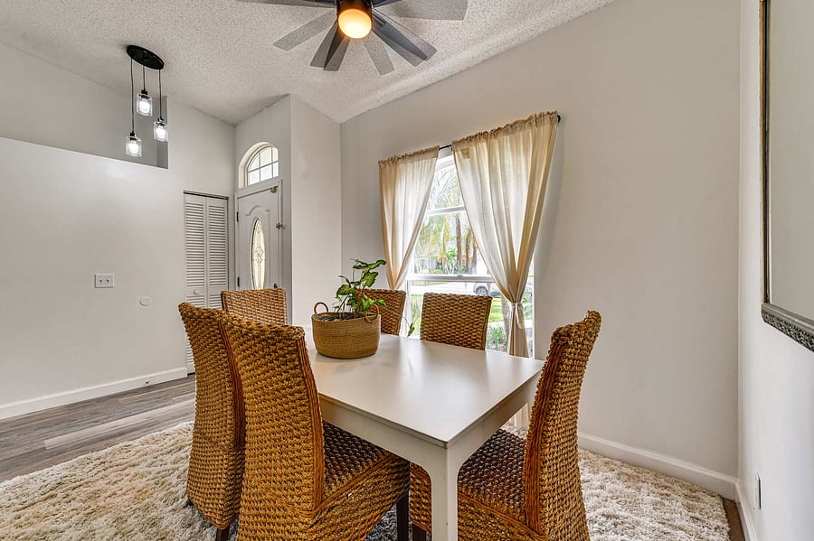 Furnished Finder property 1050332_1 photo 3