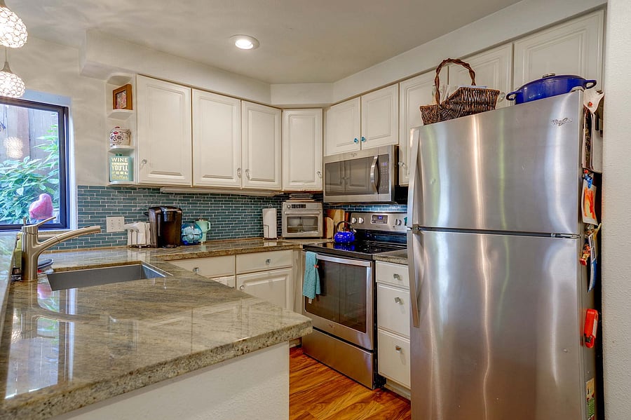 Furnished Finder property 1050343_1 photo 11