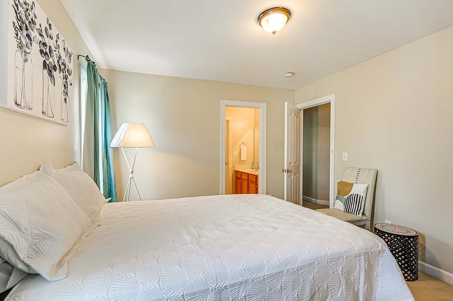 Furnished Finder property 1050345_1 photo 24