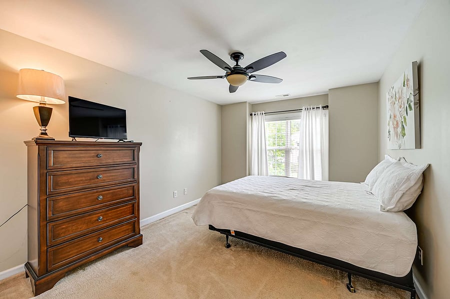 Furnished Finder property 1050345_1 photo 20