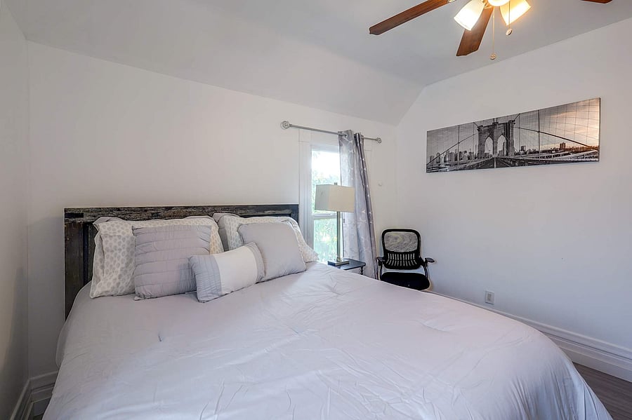 Furnished Finder property 1050348_1 photo 14
