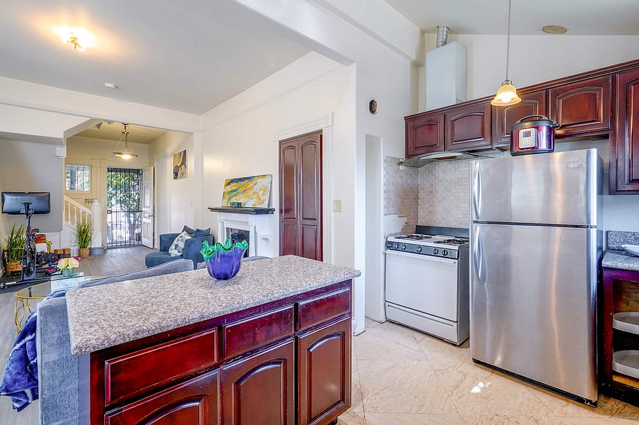 Furnished Finder property 1050348_1 photo 6