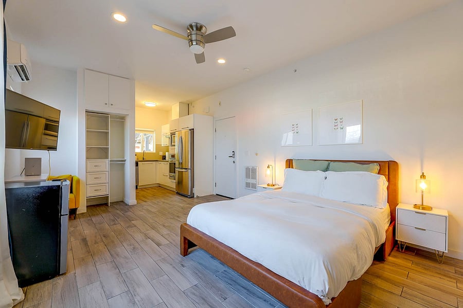 Furnished Finder property 1050352_1 photo 1
