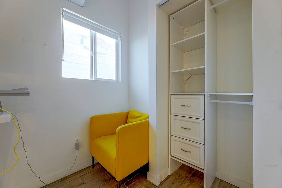 Furnished Finder property 1050352_1 photo 11