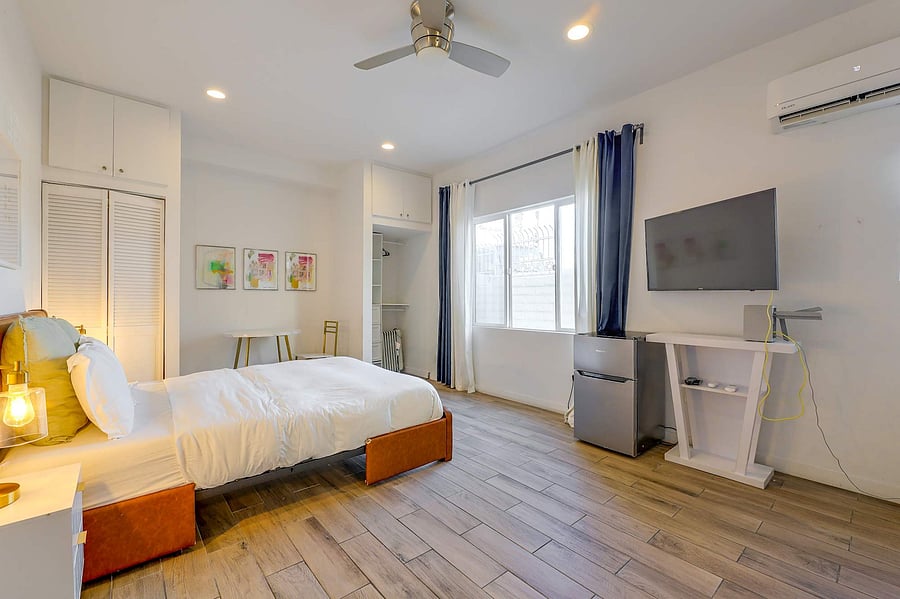 Furnished Finder property 1050352_1 photo 4