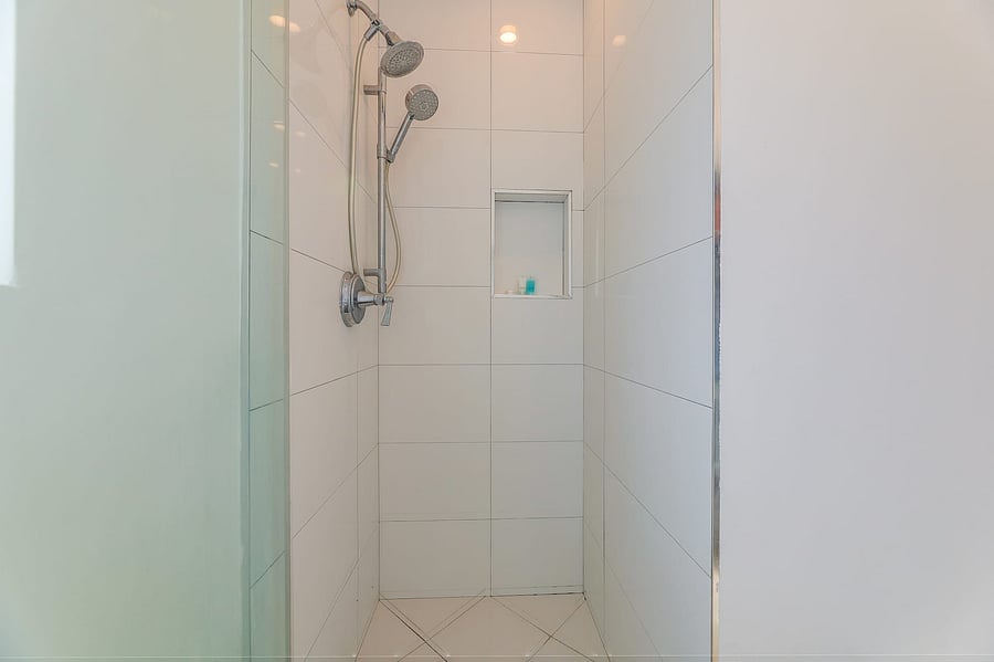 Furnished Finder property 1050353_1 photo 16