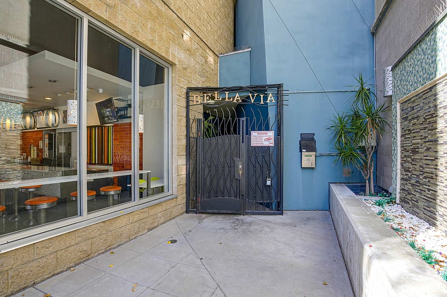 Furnished Finder property 1050355_1 photo 24