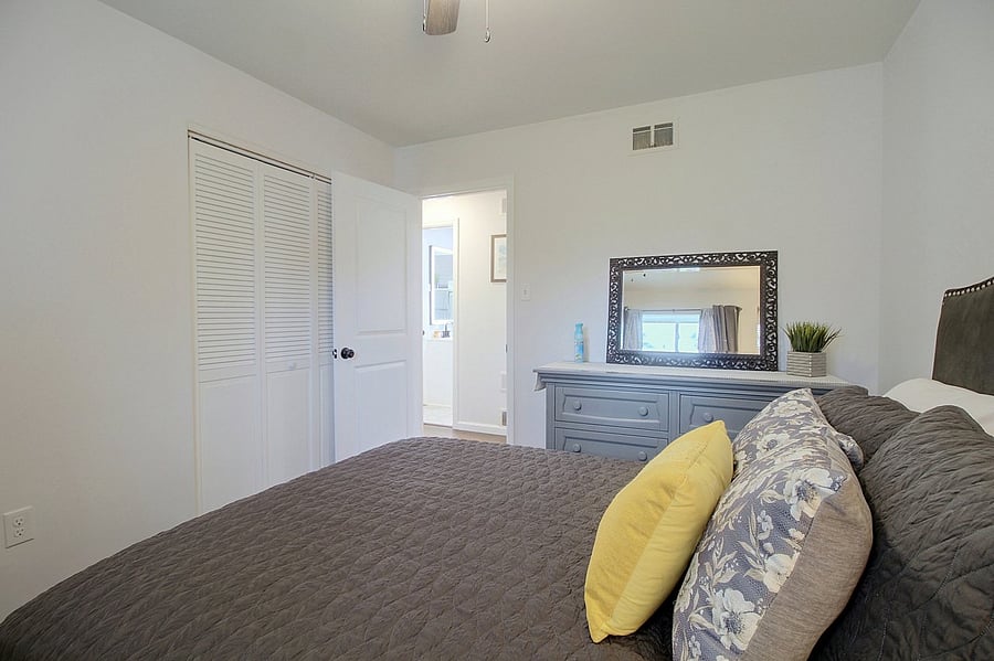 Furnished Finder property 1050357_1 photo 15